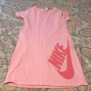 3 Nike dresses